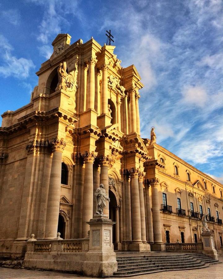 Amuni' Sicily Guest House Siraküza Dış mekan fotoğraf