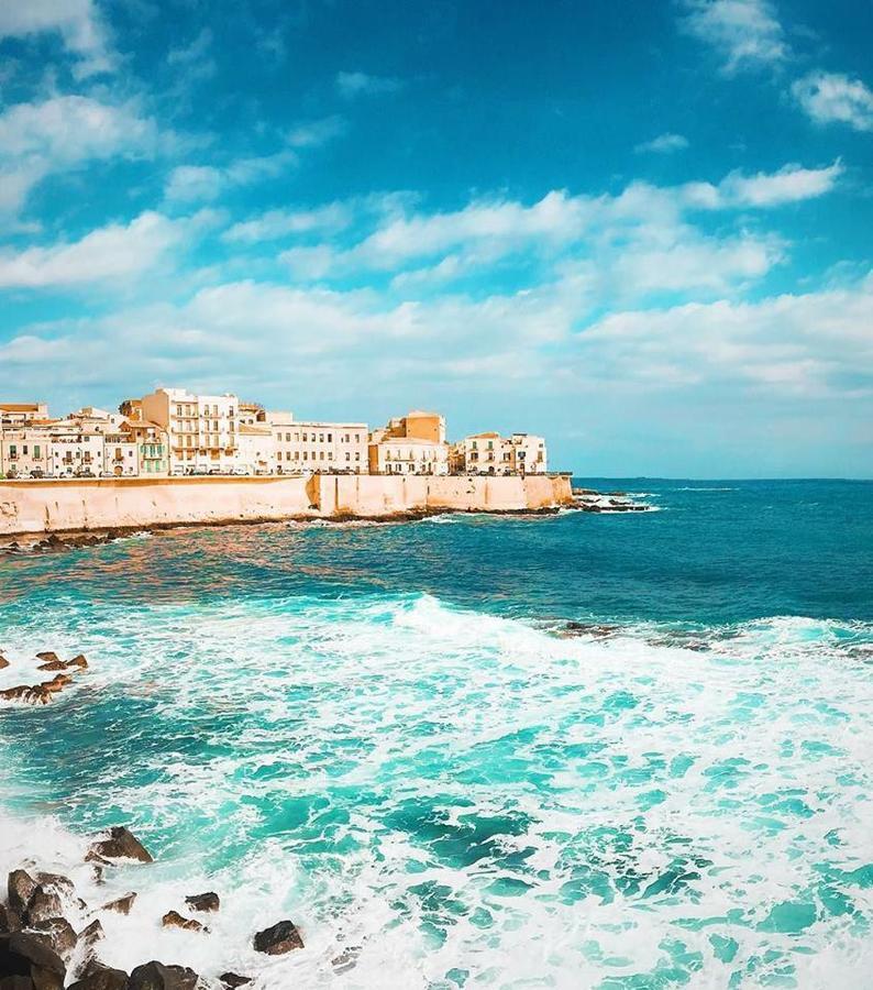 Amuni' Sicily Guest House Siraküza Dış mekan fotoğraf