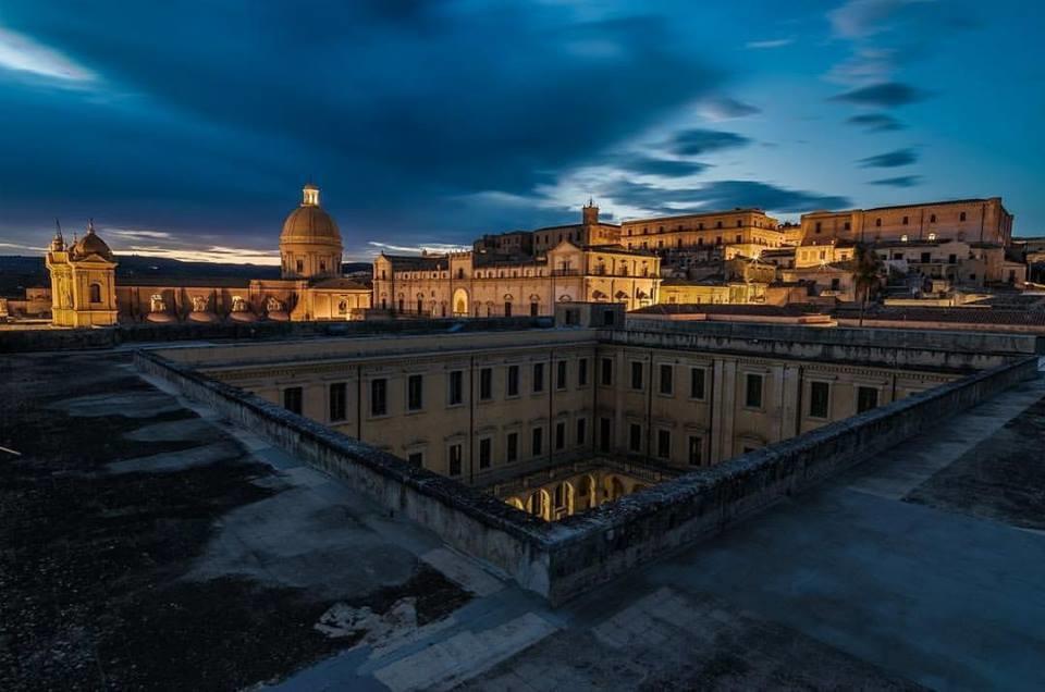 Amuni' Sicily Guest House Siraküza Dış mekan fotoğraf