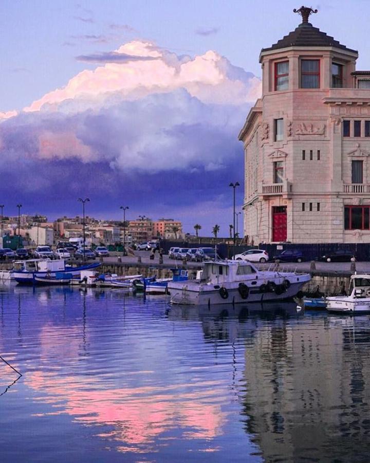 Amuni' Sicily Guest House Siraküza Dış mekan fotoğraf